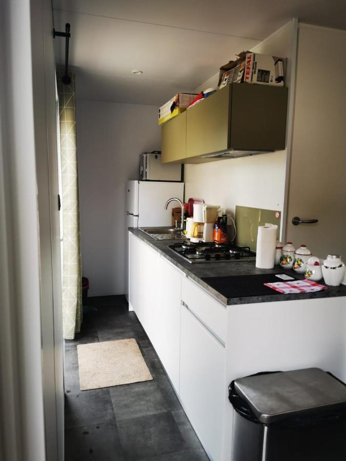 Mobil Home Neuf Camping L Ile Dor Plage St Raphael Avec Piscine Saint-Raphaël Buitenkant foto