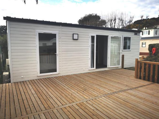 Mobil Home Neuf Camping L Ile Dor Plage St Raphael Avec Piscine Saint-Raphaël Buitenkant foto